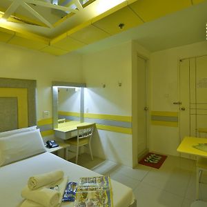 Deluxe Room No Window